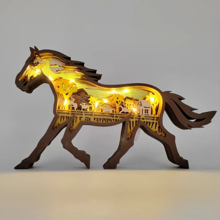 Sculpture cheval de course en bois