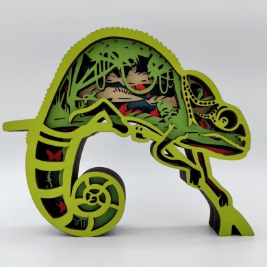 Sculpture caméléon en bois