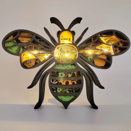 Sculpture abeille en bois