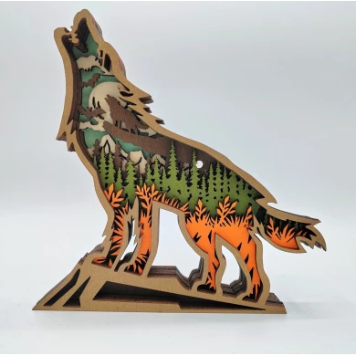 Sculpture loup hurlant en bois